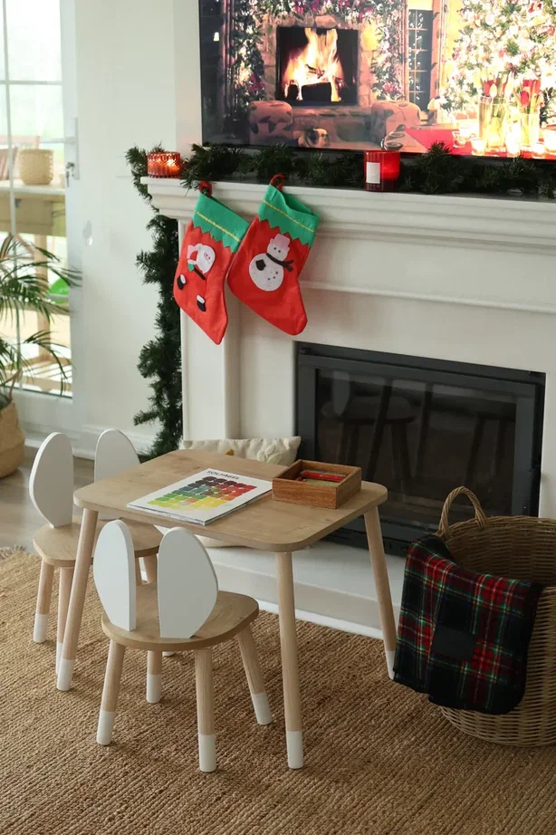 Çocuk Masa Sandalye Takımını Birlikte Kullanmanın Avantajları ergonomi, güvenlik ve öğrenme motivasyonunu artırır